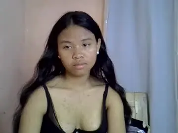 Chaturbate Live Sex Cam of emiehottie