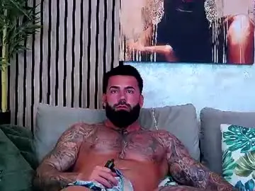 Chaturbate Live Sex Cam of masterkingofmuscle