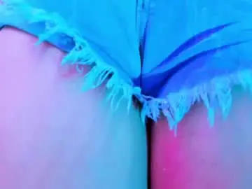 Chaturbate Free Porn Cam of squirt_dirty_anal