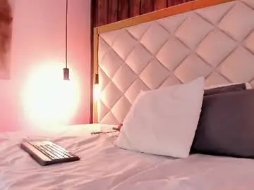 Chaturbate Nude Webcam of chloee_parkerr