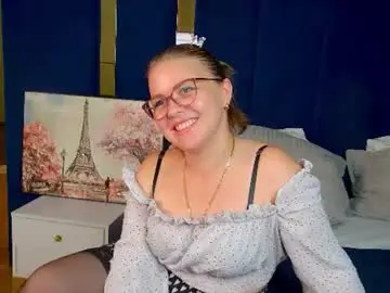 Chaturbate Sex Cam of adeleravelle