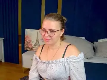 Chaturbate Sex Cam of adeleravelle