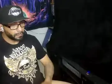 Chaturbate Live Sex Cam of faded805