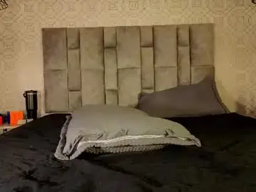 Chaturbate Watch Live Sex Cams of isaacblaze_