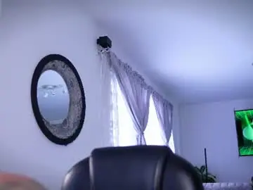 Chaturbate Live Sex Cam of frankfarrellx