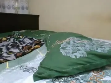 Chaturbate Best live sex cam show of romantic2u4