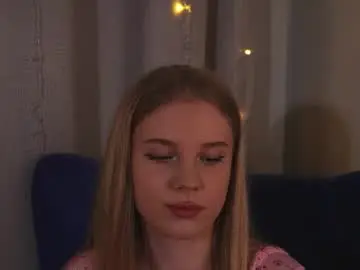 Chaturbate Live Sex Cam of tayelin