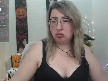 Chaturbate Sex Cam of helenenigma