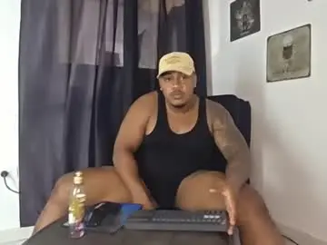 Chaturbate Live Sex Cam of kerlinn2711