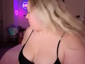 Chaturbate Sex Chat of piggyrose