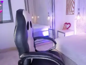 Chaturbate Live Sex of ariellarose_