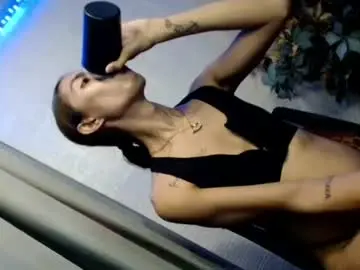Chaturbate Live Sex Cam of jenny20_xxx