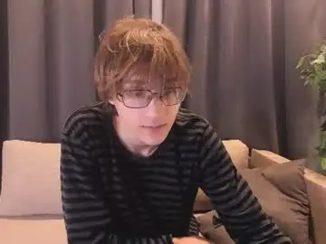 Chaturbate Live Sex Cam of parker_robinson