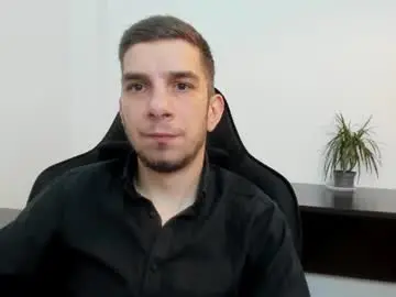 Chaturbate Nude Webcam of ryandusk