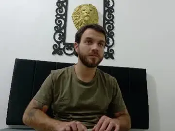 Chaturbate Sex Cam of santhiago_jonnes_