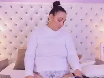 Chaturbate Best live sex cam show of vaniarouse