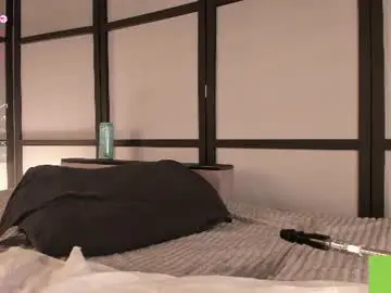 Chaturbate Free Live Porn of amoraeverett