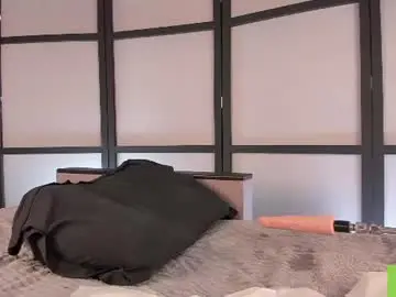 Chaturbate Live Sex of amoraeverett