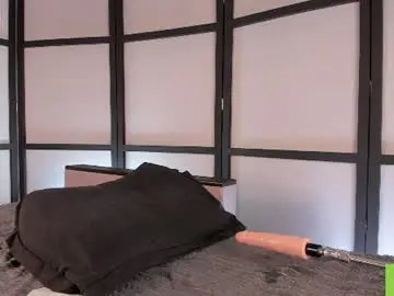 Chaturbate Free Live Porn of amoraeverett