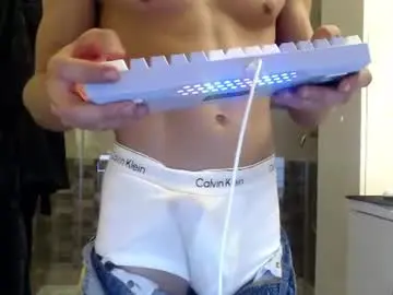 Chaturbate Live Sex Cam of athleticloganx