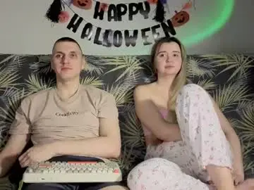 Chaturbate Live Sex Cam of billy_betty