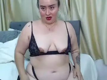 Chaturbate Live Sex Cam of khalia_