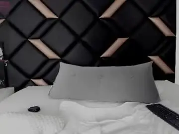 Chaturbate Watch Live Sex Cams of melisakovacs