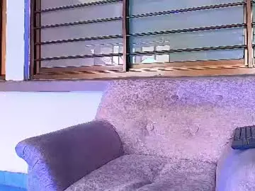 Chaturbate Live Sex Cam of tette_valentine