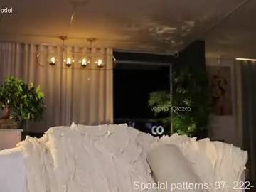 Chaturbate Nude Webcam of valeria_orozco