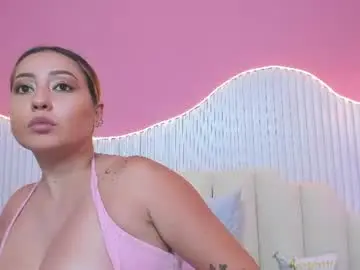 Chaturbate Best live sex cam show of emmyrouse_