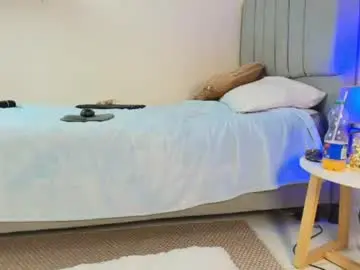 Chaturbate Live Sex Cam of mary_cute9
