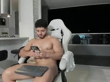 Chaturbate Nude Webcam of thiago_moretti