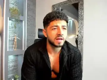 Chaturbate Free Porn Cam of thiago_moretti