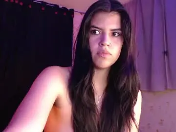 Chaturbate Free Live Porn of 9sophie_rosse