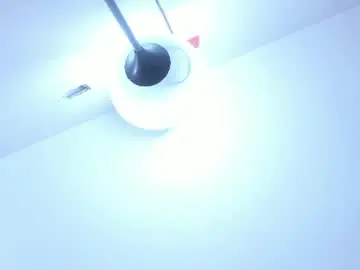 Chaturbate Live Sex Cam of alicce_monrroy