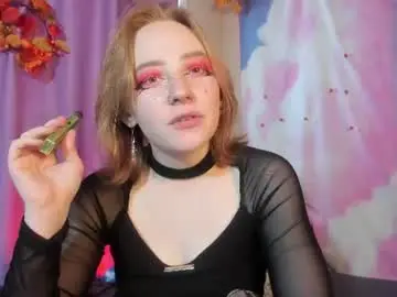 Chaturbate Best live sex cam show of lexy_l0vy