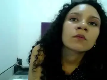 Chaturbate Best live sex cam show of little18doll