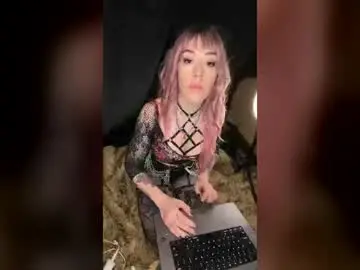 Chaturbate Adult Video Chat of babsmaxx