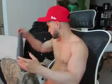 Chaturbate Best live sex cam show of paul_reyborg