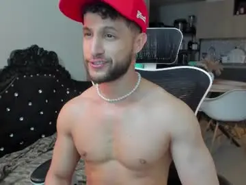 Chaturbate Live Porn of paul_reyborg