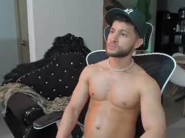 Chaturbate Watch Live Sex Cams of paul_reyborg