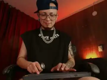 Chaturbate Sex Cam of tylerftm