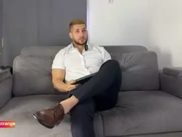 Chaturbate Sex Cam of apolo_strange