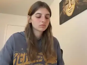 Chaturbate Live Sex Cam of beulahweikert