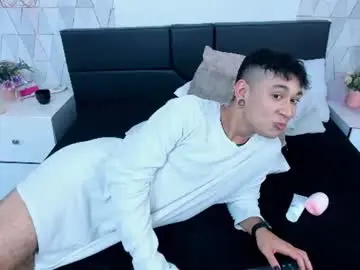 Chaturbate Nude Webcam of marklaurens