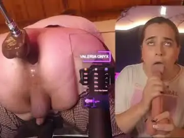 Chaturbate Watch Live Sex Cams of valeriaonyx
