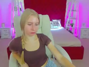 Chaturbate Live Porn of alina__blonde
