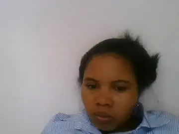 Chaturbate Nude Webcam of alydie7