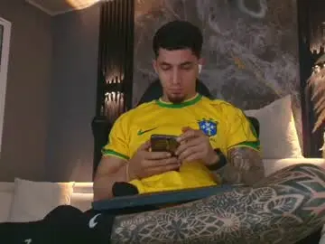 Chaturbate Sex Chat of camiloalvarezzz3
