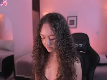 Chaturbate Nude Webcam of chloemoreti